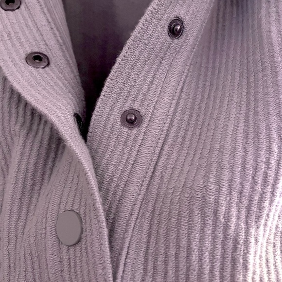 Aerie Gray Button-Up Oversized Hoodie Pullover LIKE NEW Size xxs - Picture 7 of 13